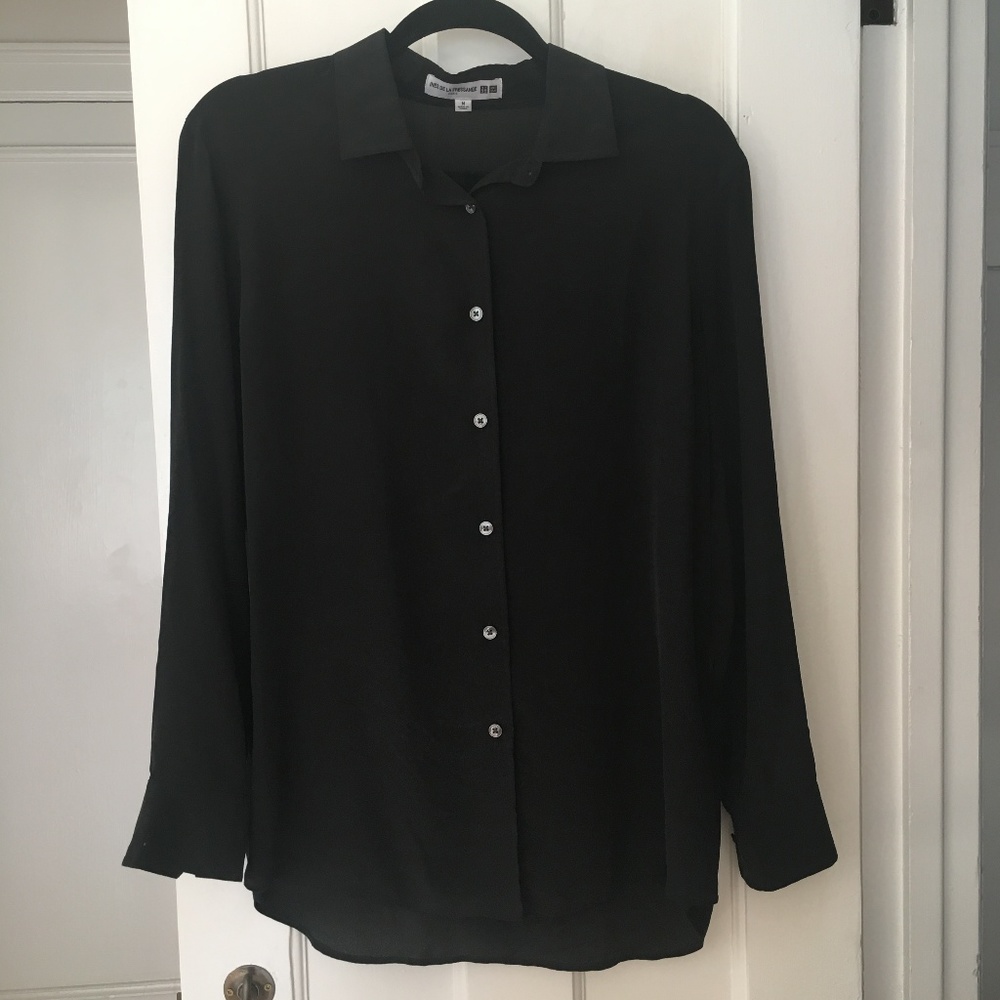 Uniqlo Silk button top long sleeves